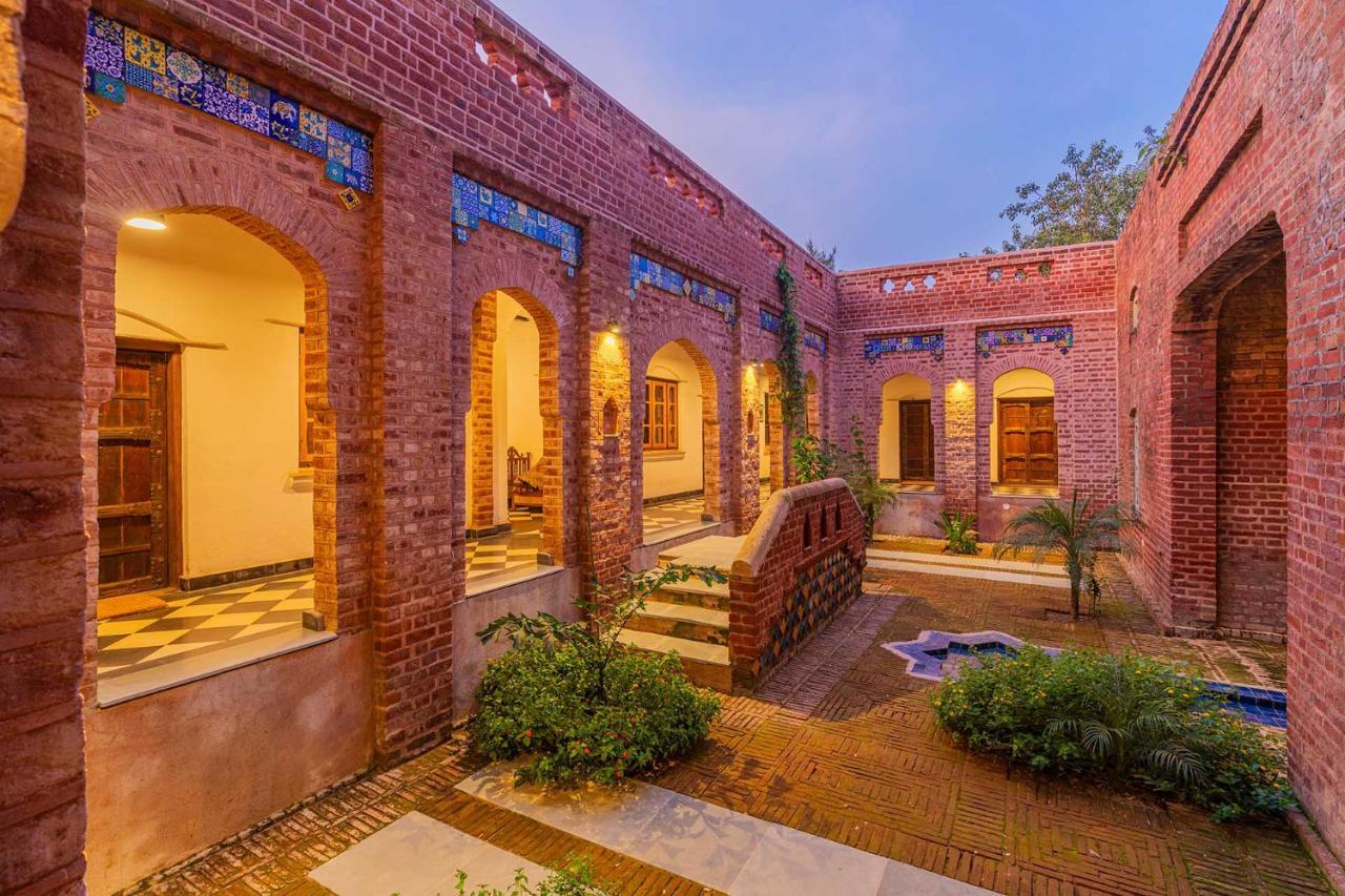 Stayvista'S Peepal Haveli - Rustic Kothi With Terrace, Breathtaking View & Bonfire Narainpur  Extérieur photo