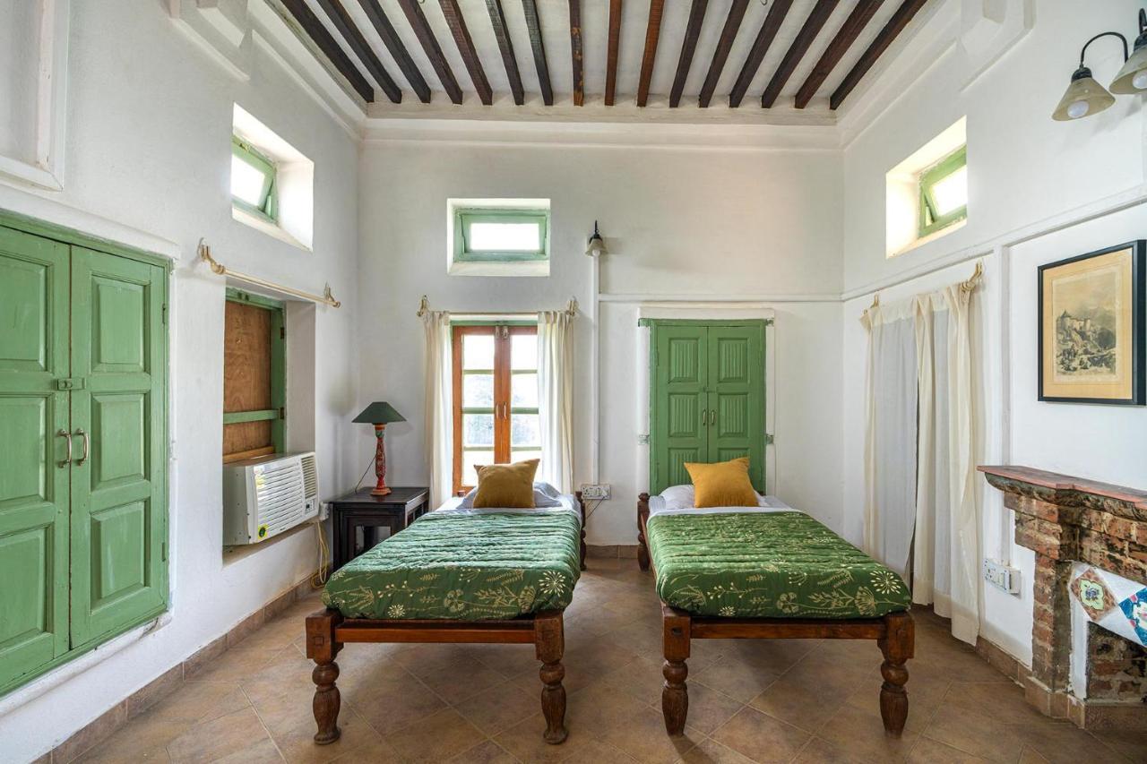 Stayvista'S Peepal Haveli - Rustic Kothi With Terrace, Breathtaking View & Bonfire Narainpur  Extérieur photo